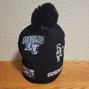 NWT NFL Dallas Cowboys Black Knit Pom Pom Beanie